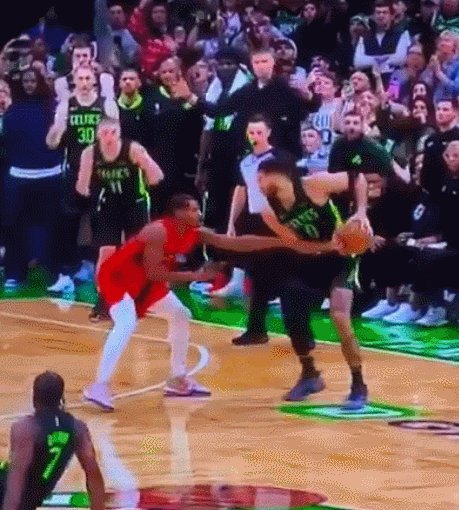 1732005574480012240.gif 2.gif